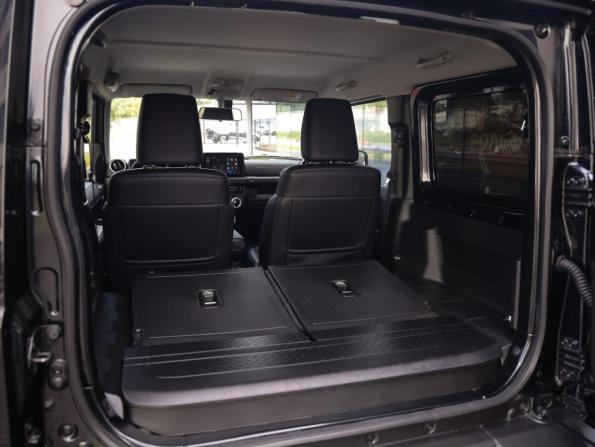 Suzuki Jimny IV с пробегом 2020 года, цена 2 649 000 рублей, 52220 км, внедорожник, Автокод Объявления