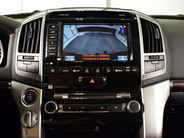 Toyota Land Cruiser 200 Series с пробегом 2012 года, цена 4 685 995 рублей, 209423 км, внедорожник, Автокод Объявления