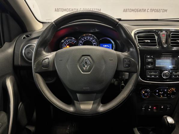 Renault Sandero II с пробегом 2016 года, цена 859 000 рублей, 71630 км, хэтчбек, Автокод Объявления
