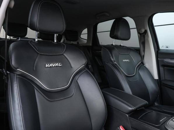 Haval Jolion I с пробегом 2023 года, цена 1 949 000 рублей, 44592 км, внедорожник, Автокод Объявления