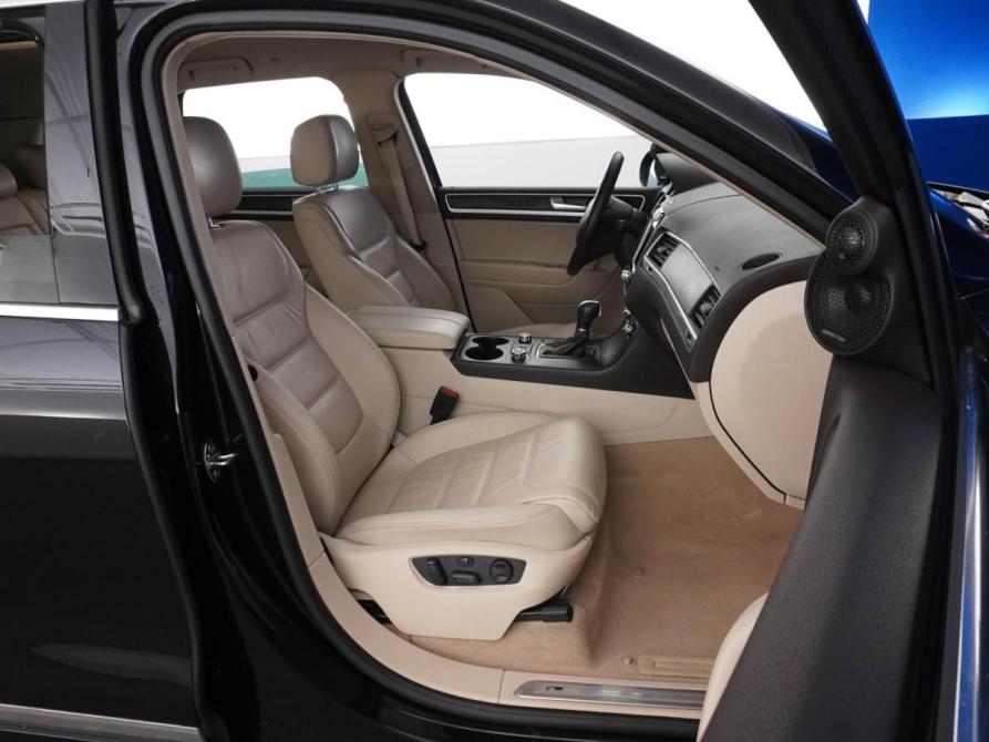 Volkswagen Touareg II Москва  - изображение 8