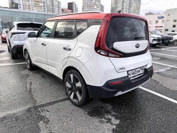 Kia Soul III с пробегом 2021 года, цена 1 879 000 рублей, 114000 км, хэтчбек, Автокод Объявления