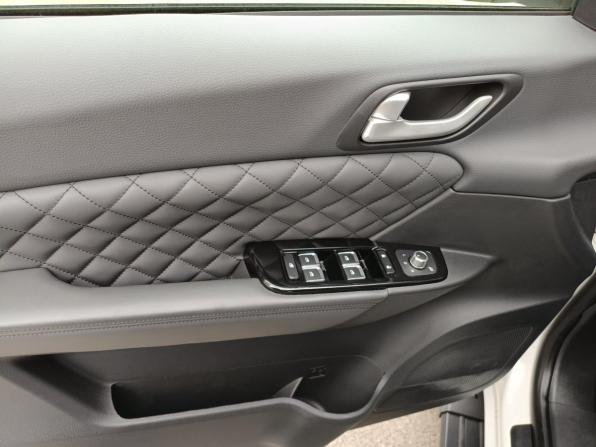 Foton Tunland G7 с пробегом 2024 года, цена 2 999 000 рублей, 1072 км, пикап, Автокод Объявления