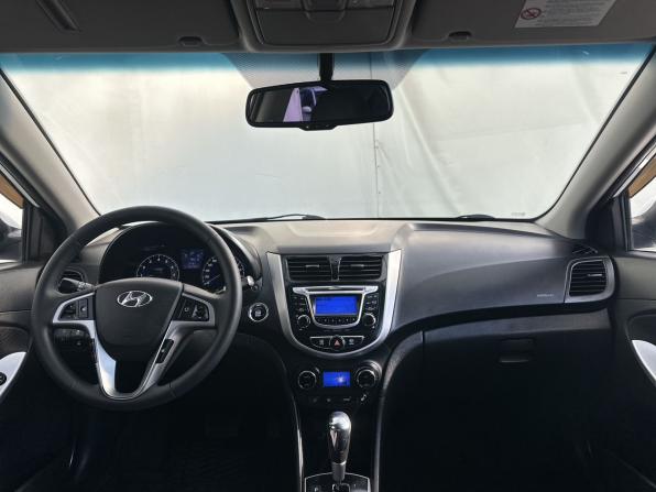 Hyundai Solaris I с пробегом 2014 года, цена 930 000 рублей, 151739 км, седан, Автокод Объявления
