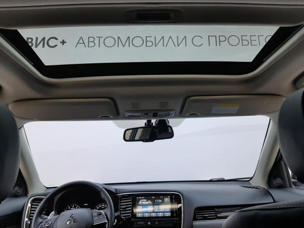 Mitsubishi Outlander III Рестайлинг 3 с пробегом 2022 года, цена 3 230 000 рублей, 31940 км, внедорожник, Автокод Объявления