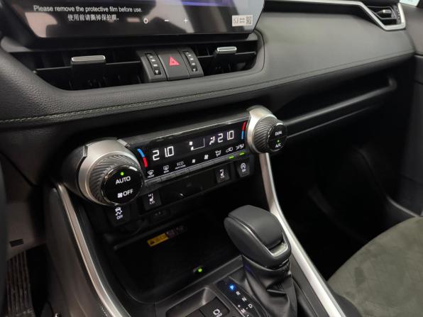 Toyota RAV4 V (XA50) с пробегом 2025 года, цена 4 140 000 рублей, 85 км, внедорожник, Автокод Объявления