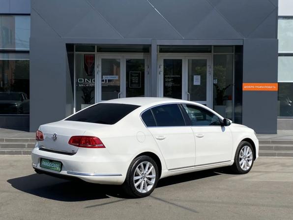 Volkswagen Passat B7 с пробегом 2011 года, цена 765 000 рублей, 263079 км, седан, Автокод Объявления