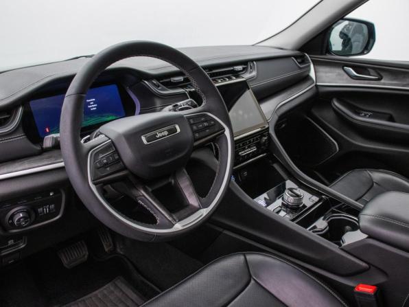 Jeep Grand Cherokee V (WL) с пробегом 2022 года, цена 5 980 000 рублей, 56897 км, внедорожник, Автокод Объявления