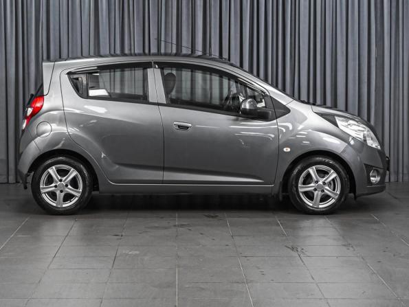 Ravon R2 с пробегом 2016 года, цена 889 000 рублей, 69754 км, хэтчбек, Автокод Объявления