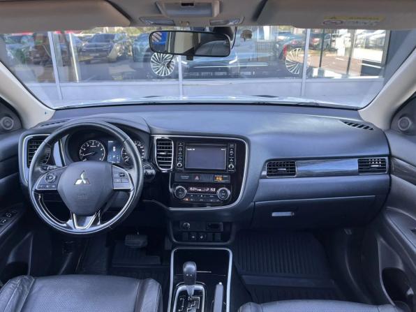 Mitsubishi Outlander III Рестайлинг 2 с пробегом 2017 года, цена 1 890 000 рублей, 156128 км, внедорожник, Автокод Объявления
