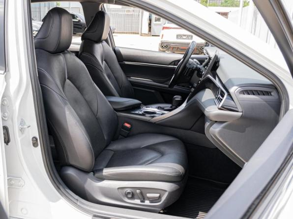 Toyota Camry VIII (XV70) Рестайлинг с пробегом 2022 года, цена 3 395 000 рублей, 158246 км, седан, Автокод Объявления
