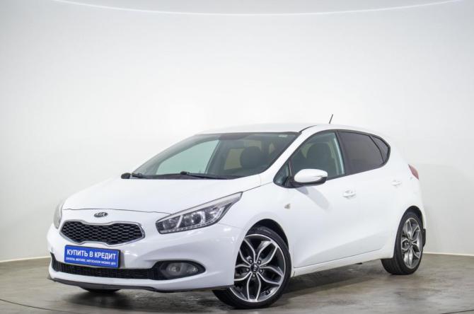 Kia Ceed II Рестайлинг с пробегом 2012 года, цена 949 000 рублей, 206000 км, хэтчбек, Автокод Объявления