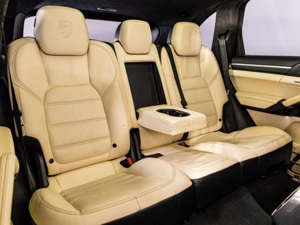 Porsche Cayenne II Рестайлинг (958) с пробегом 2015 года, цена 3 699 000 рублей, 242948 км, внедорожник, Автокод Объявления
