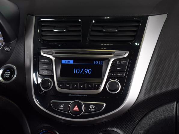 Hyundai Solaris I Рестайлинг с пробегом 2016 года, цена 1 149 995 рублей, 122567 км, седан, Автокод Объявления