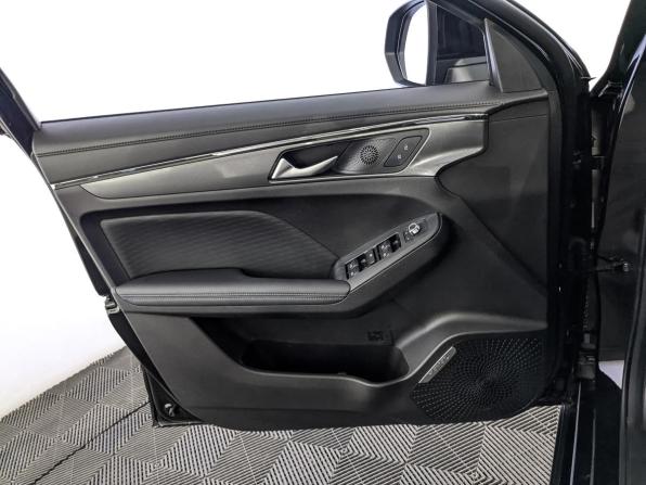 Haval Jolion I Рестайлинг с пробегом 2024 года, цена 1 860 000 рублей, 38517 км, внедорожник, Автокод Объявления