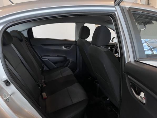 Kia Rio IV Рестайлинг с пробегом 2020 года, цена 1 545 000 рублей, 100298 км, седан, Автокод Объявления