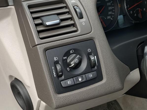 Volvo C30 I с пробегом 2008 года, цена 799 000 рублей, 246652 км, хэтчбек, Автокод Объявления