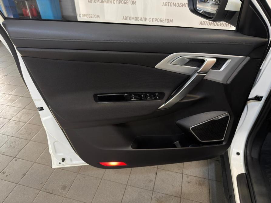 Geely Atlas I Санкт-Петербург  - изображение 14