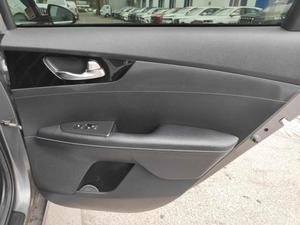Kia Cerato IV с пробегом 2021 года, цена 1 850 000 рублей, 114177 км, седан, Автокод Объявления