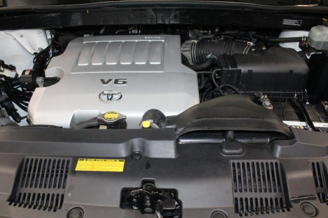 Toyota Highlander II (XU40) Рестайлинг с пробегом 2013 года, цена 1 999 000 рублей, 310690 км, внедорожник, Автокод Объявления
