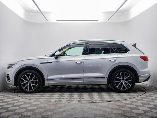 Volkswagen Touareg III с пробегом 2020 года, цена 4 295 000 рублей, 108000 км, внедорожник, Автокод Объявления