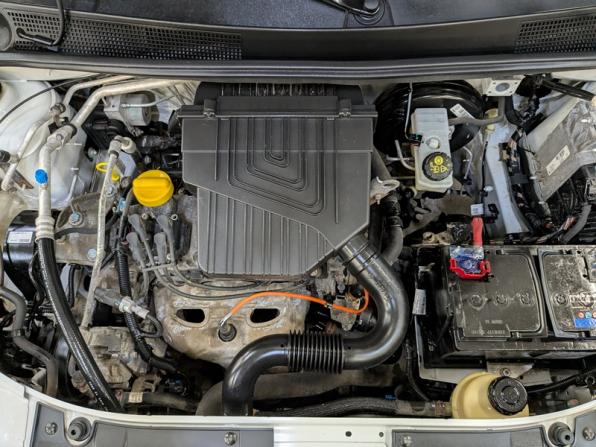 Renault Logan II Рестайлинг с пробегом 2022 года, цена 1 050 000 рублей, 145916 км, седан, Автокод Объявления