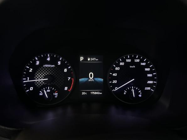 Hyundai Solaris II Рестайлинг с пробегом 2021 года, цена 1 499 000 рублей, 175841 км, седан, Автокод Объявления