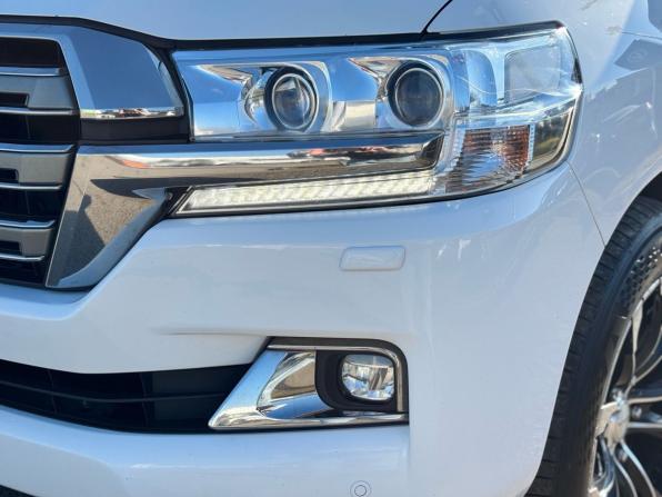 Toyota Land Cruiser 200 Series Рестайлинг 2 с пробегом 2016 года, цена 5 650 000 рублей, 172000 км, внедорожник, Автокод Объявления