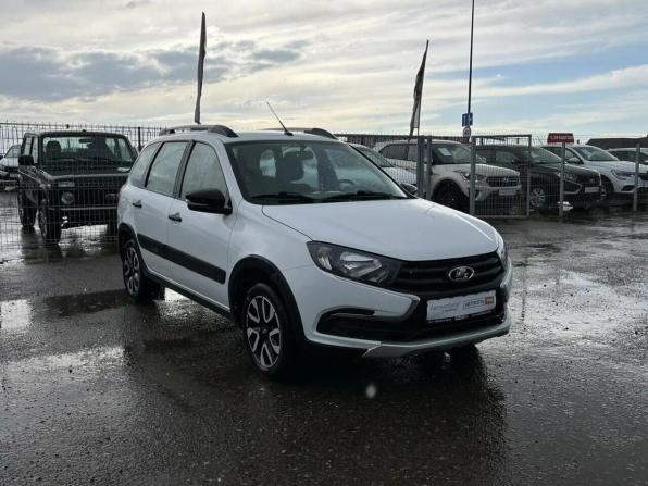 Lada (ВАЗ) Granta I Рестайлинг с пробегом 2023 года, цена 847 758 рублей, 61725 км, универсал, Автокод Объявления