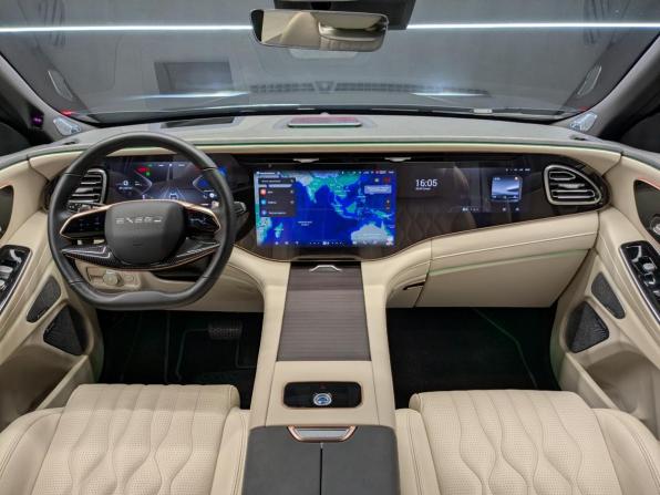Exeed VX I Рестайлинг с пробегом 2023 года, цена 3 490 000 рублей, 33573 км, внедорожник, Автокод Объявления
