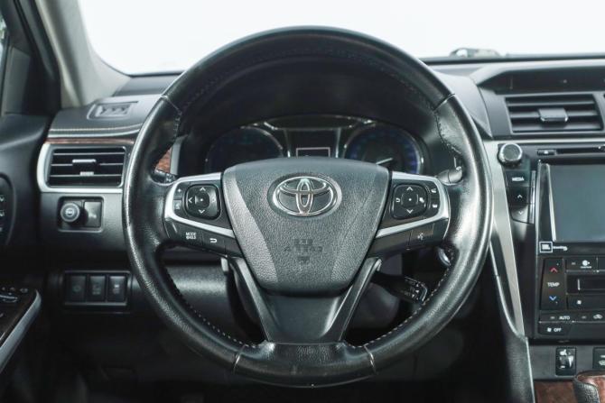 Toyota Camry VII (XV50) Рестайлинг 2 с пробегом 2017 года, цена 2 289 000 рублей, 211000 км, седан, Автокод Объявления