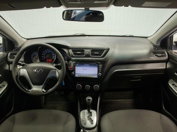Kia Rio III Рестайлинг с пробегом 2015 года, цена 1 090 000 рублей, 157606 км, хэтчбек, Автокод Объявления