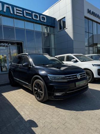 Volkswagen Tiguan II с пробегом 2018 года, цена 2 210 000 рублей, 155505 км, внедорожник, Автокод Объявления