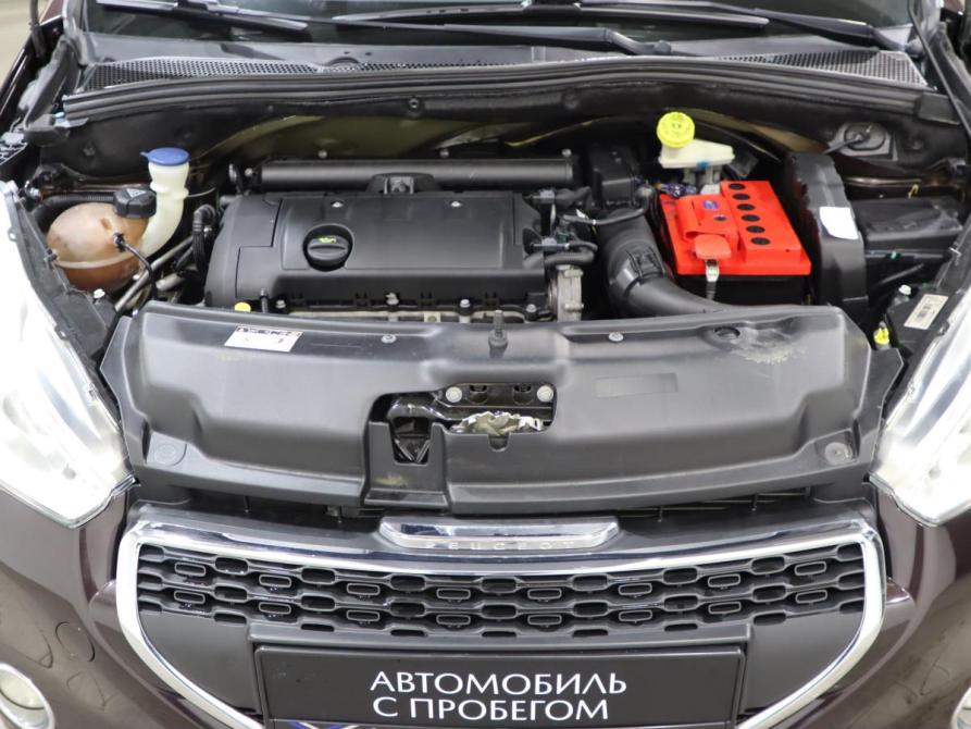 Peugeot 208 I Санкт-Петербург  - изображение 21
