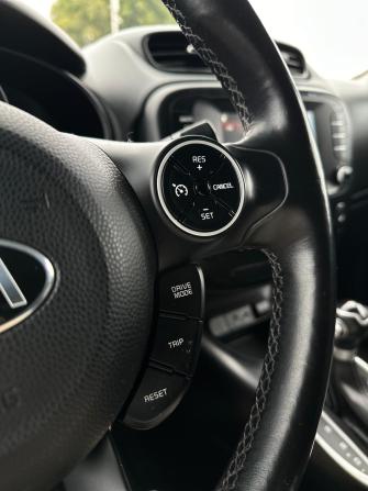Kia Soul II Рестайлинг с пробегом 2017 года, цена 1 600 000 рублей, 90321 км, хэтчбек, Автокод Объявления