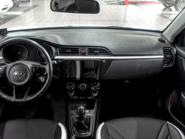 Kia Rio IV с пробегом 2019 года, цена 1 219 900 рублей, 105000 км, седан, Автокод Объявления