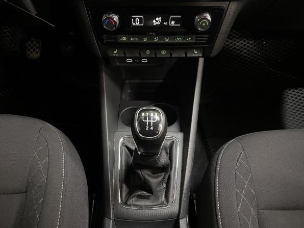 Skoda Rapid II с пробегом 2021 года, цена 1 499 000 рублей, 94516 км, лифтбек, Автокод Объявления
