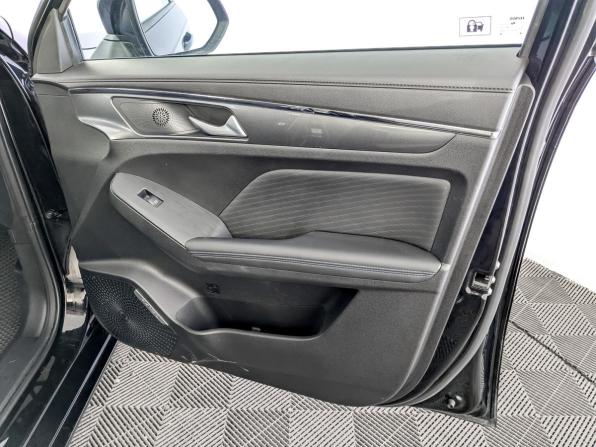 Haval Jolion I с пробегом 2023 года, цена 1 700 000 рублей, 64821 км, внедорожник, Автокод Объявления