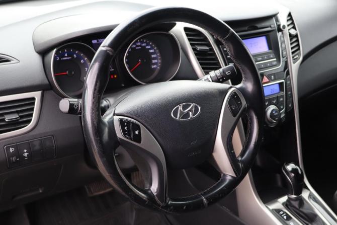 Hyundai i30 II Рестайлинг с пробегом 2016 года, цена 1 089 000 рублей, 99000 км, хэтчбек, Автокод Объявления