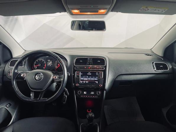 Volkswagen Polo V Рестайлинг с пробегом 2017 года, цена 1 250 000 рублей, 168004 км, седан, Автокод Объявления