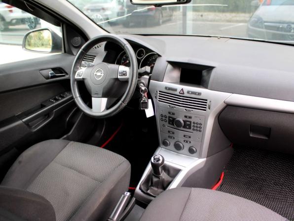 Opel Astra H Рестайлинг с пробегом 2010 года, цена 387 000 рублей, 306676 км, хэтчбек, Автокод Объявления