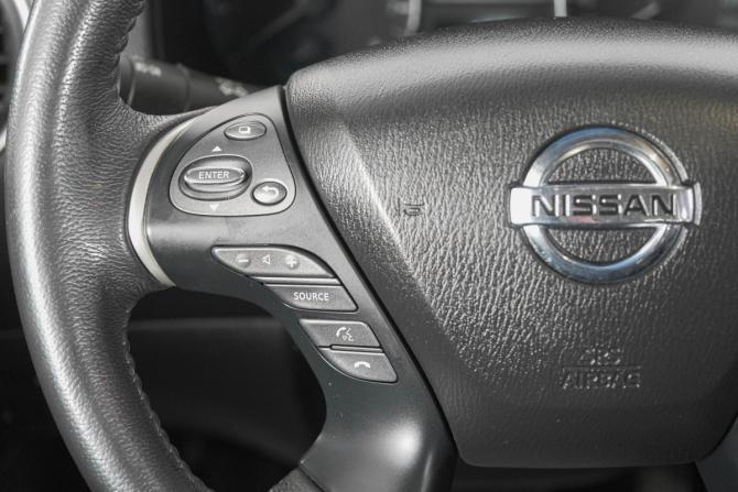 Nissan Pathfinder IV с пробегом 2015 года, цена 2 299 000 рублей, 115000 км, внедорожник, Автокод Объявления