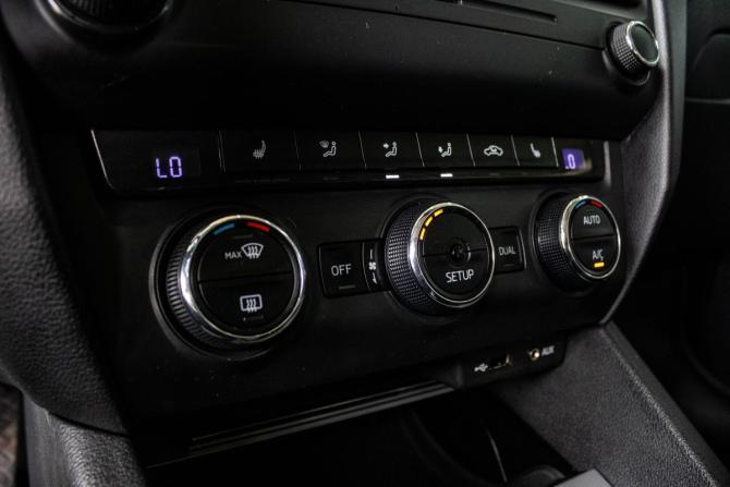 Skoda Octavia III (A7) с пробегом 2014 года, цена 1 075 000 рублей, 266445 км, лифтбек, Автокод Объявления