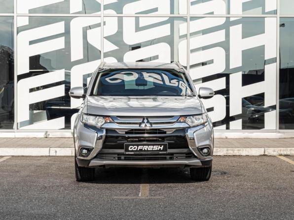 Mitsubishi Outlander III Рестайлинг 2 с пробегом 2015 года, цена 1 590 000 рублей, 151884 км, внедорожник, Автокод Объявления