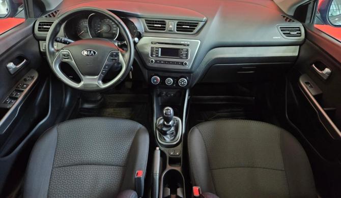 Kia Rio III Рестайлинг с пробегом 2017 года, цена 1 120 000 рублей, 122218 км, седан, Автокод Объявления