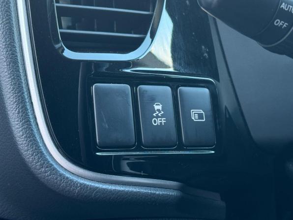 Mitsubishi Outlander III Рестайлинг 2 с пробегом 2018 года, цена 2 250 000 рублей, 117608 км, внедорожник, Автокод Объявления