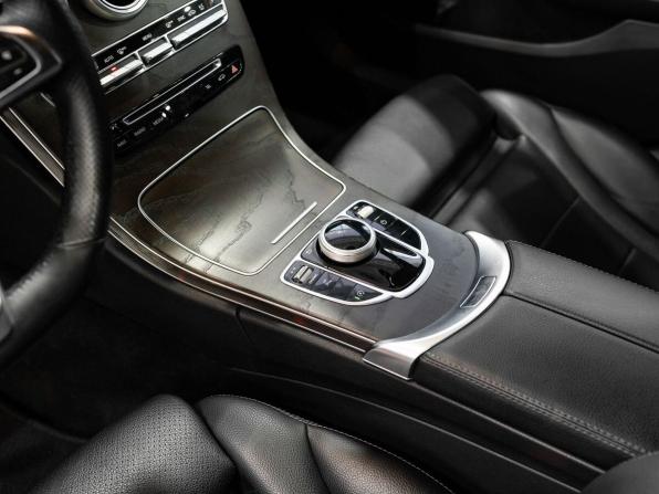 Mercedes-Benz C-Класс IV (W205) с пробегом 2017 года, цена 2 499 000 рублей, 92320 км, седан, Автокод Объявления