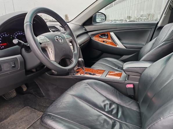 Toyota Camry VI (XV40) Рестайлинг с пробегом 2011 года, цена 1 115 000 рублей, 248900 км, седан, Автокод Объявления
