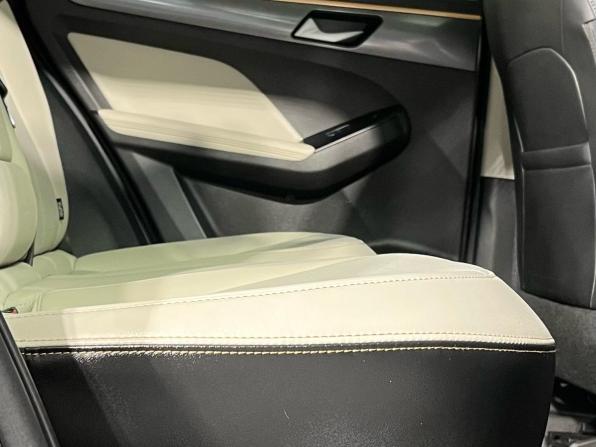 Haval Jolion I Рестайлинг с пробегом 2024 года, цена 2 150 000 рублей, 49706 км, внедорожник, Автокод Объявления