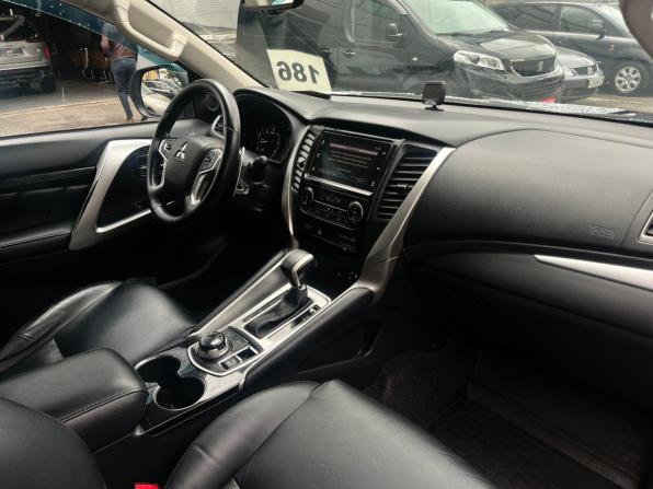 Mitsubishi Pajero Sport III с пробегом 2018 года, цена 2 899 000 рублей, 157000 км, внедорожник, Автокод Объявления
